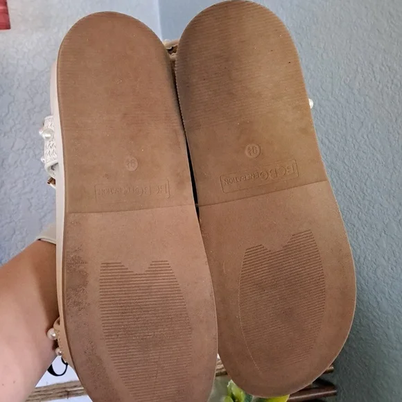 BCBGeneration Pearl Sandals | Size 9.5 - Picture 6 of 6